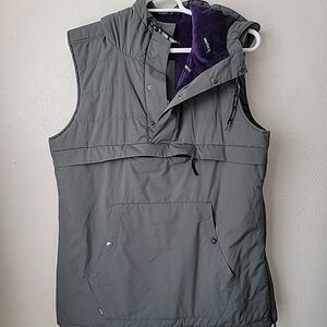 Nikita Gray Sleeveless Women's Snowboard Ski Jacket/ Vest
